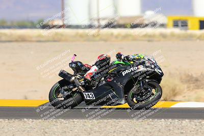 media/Sep-25-2022-CVMA (Sun) [[ee08ed6642]]/Race 8 Supersport Middleweight Shootout/